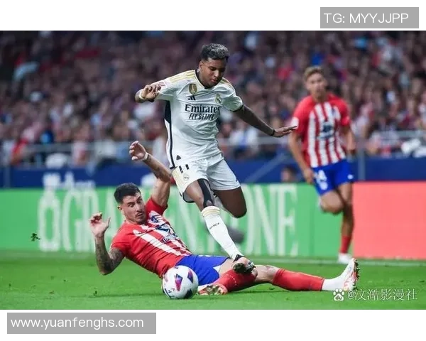 德甲激战曼联逆转皇马四比三十大精彩进球回顾引爆全场热情